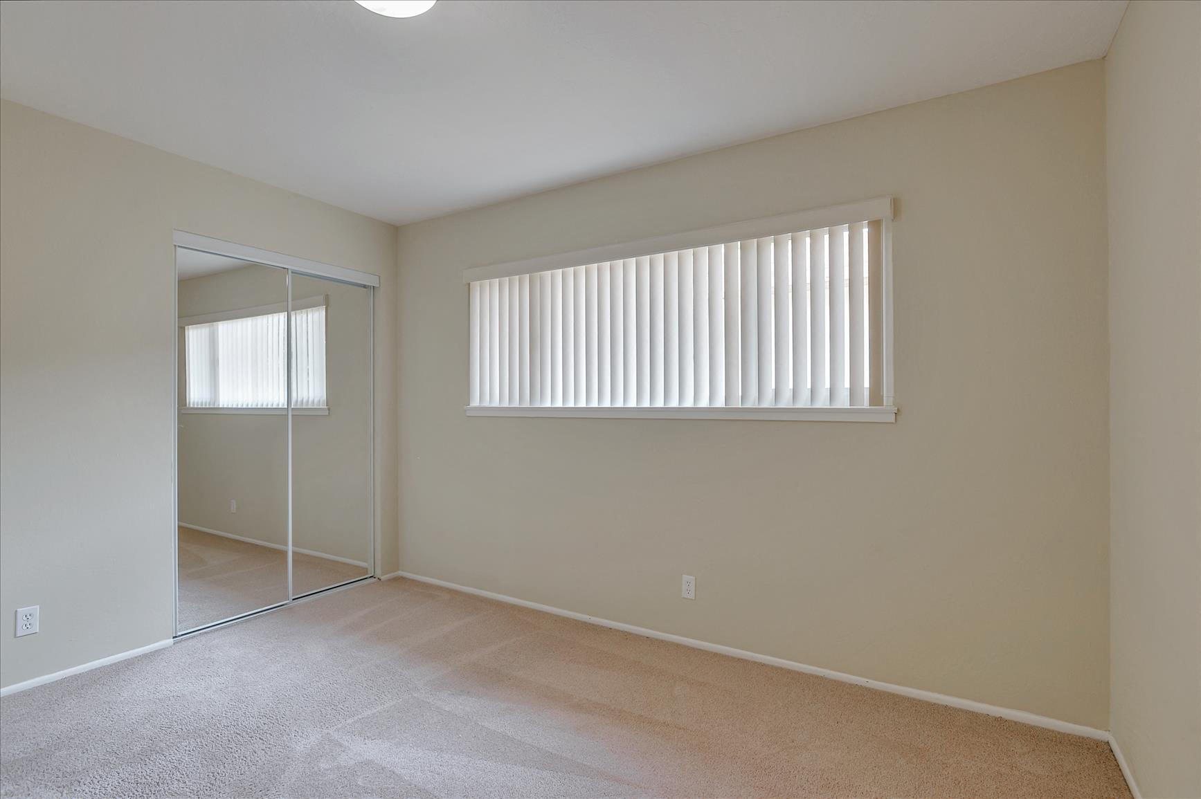 Menlo Park photo 3